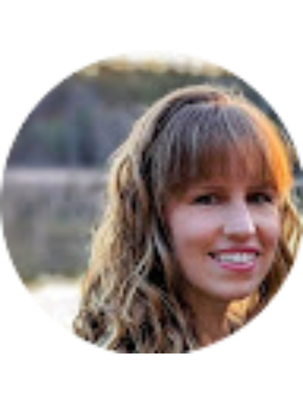 Photo of Stephanie Woerner