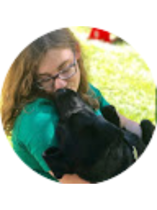 Photo of Hannah Reeves