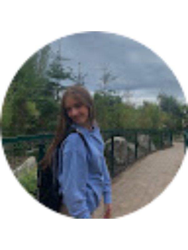 Photo of Naomi Vanessa Muresan