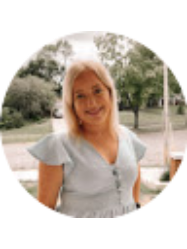 Photo of Sophia Adams