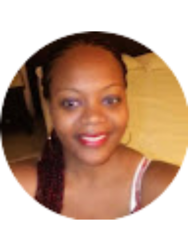 Photo of Anya Lindsay