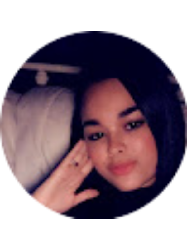 Photo of Karolinne Green