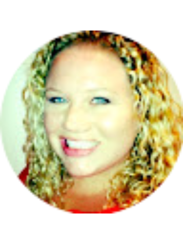 Photo of Kelly Warden