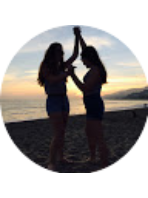 Photo of Chloe Walker