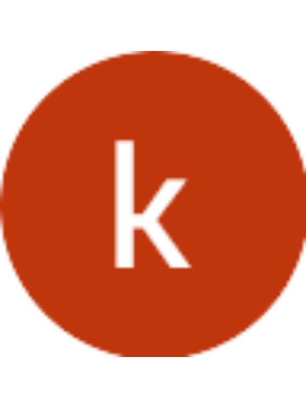 Photo of Kelly Linares