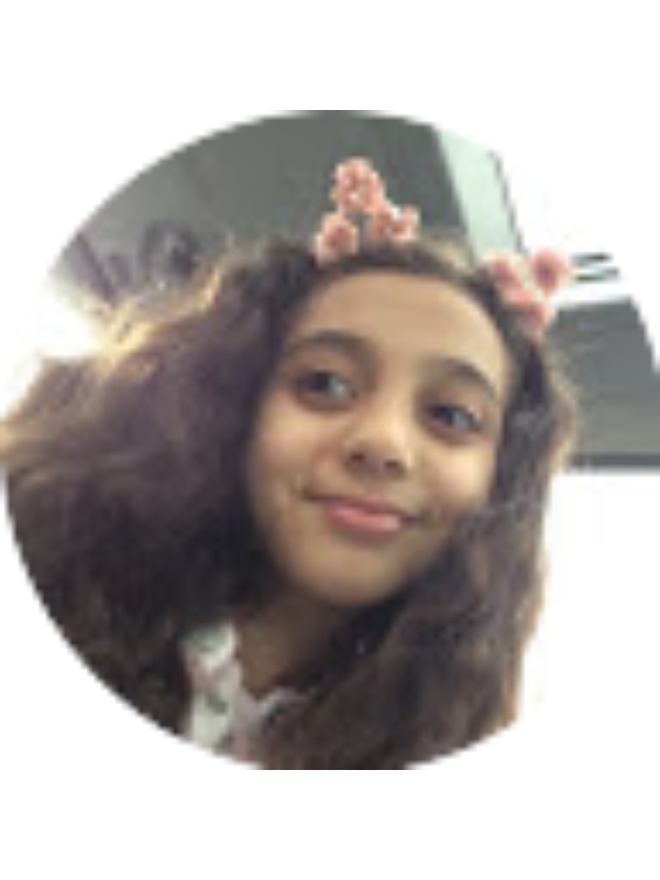 Photo of Halla Mokhtari