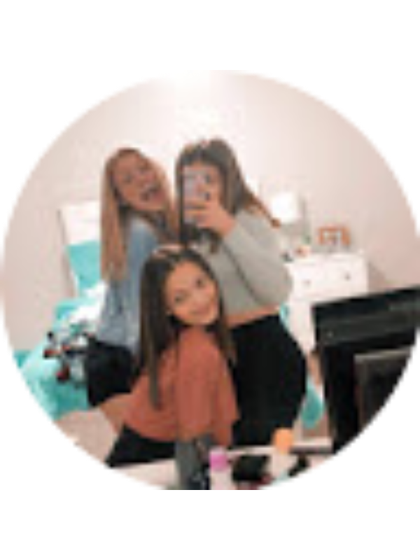 Photo of Addison Yowell