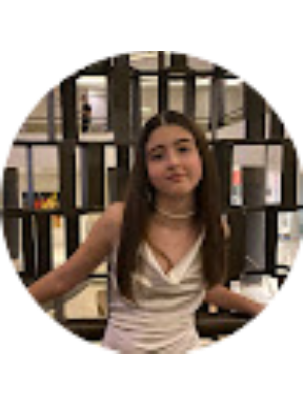 Photo of Nayla Schott