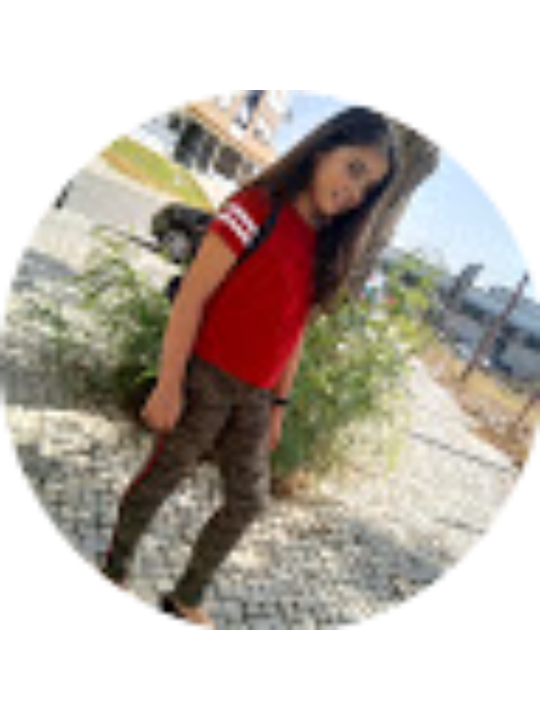 Photo of Laura Ribeiro