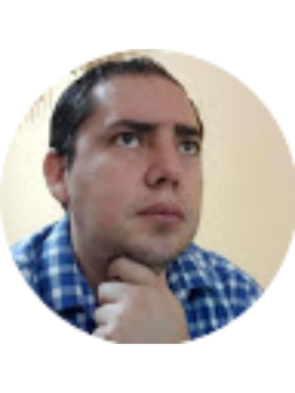 Photo of Xavier Chavez