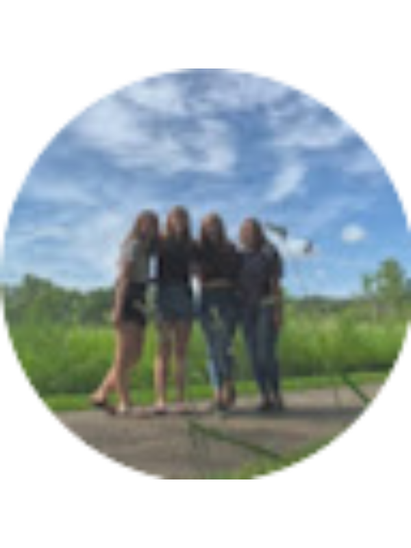 Photo of Kate Thompson