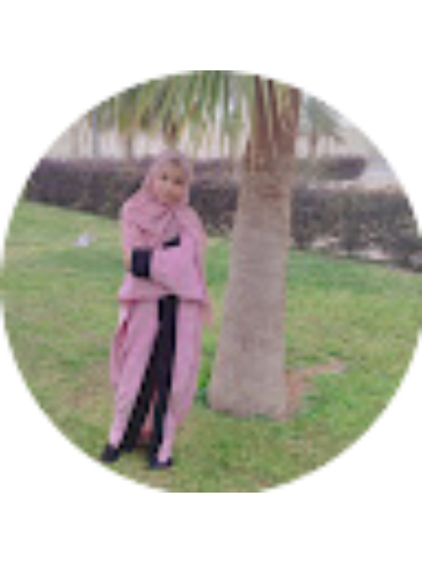 Photo of Ayesha Khan