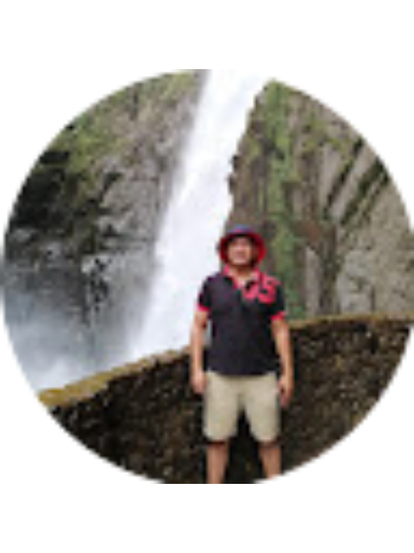 Photo of Alex Paccha