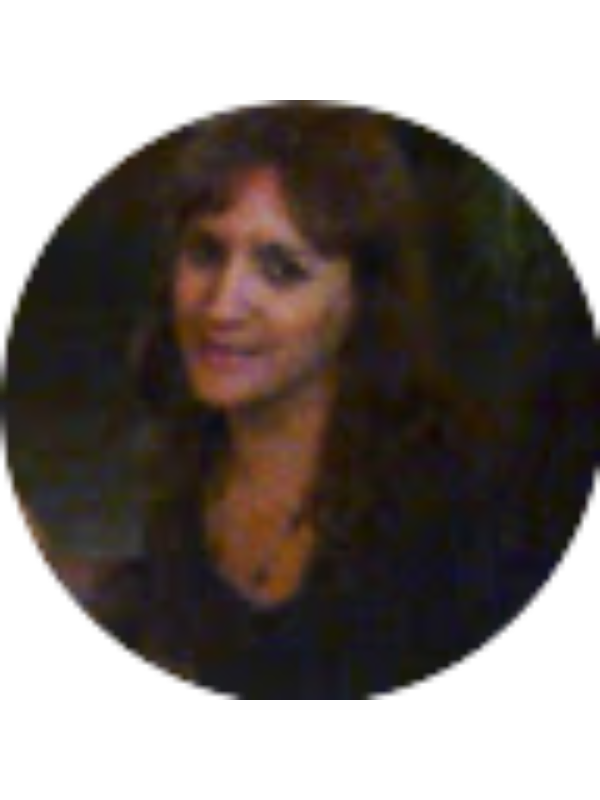 Photo of Marisa Gomez