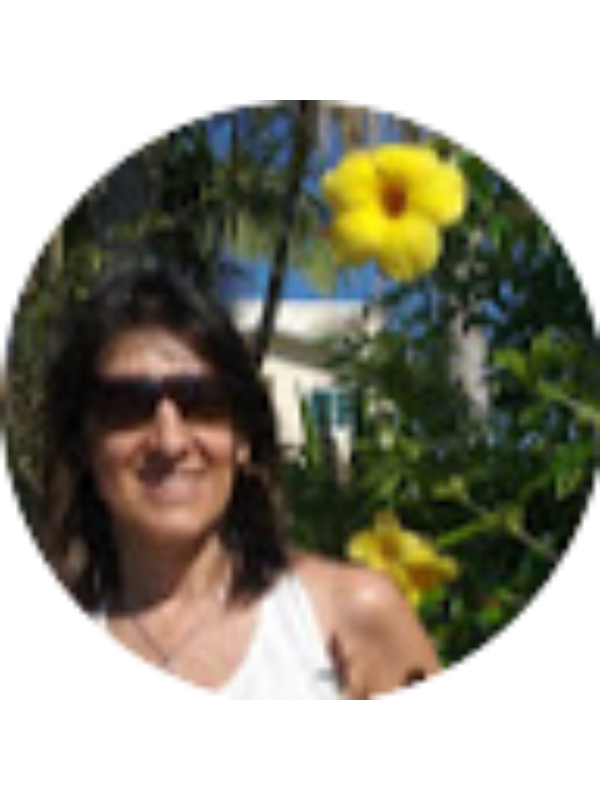 Photo of Adriana Pailhe