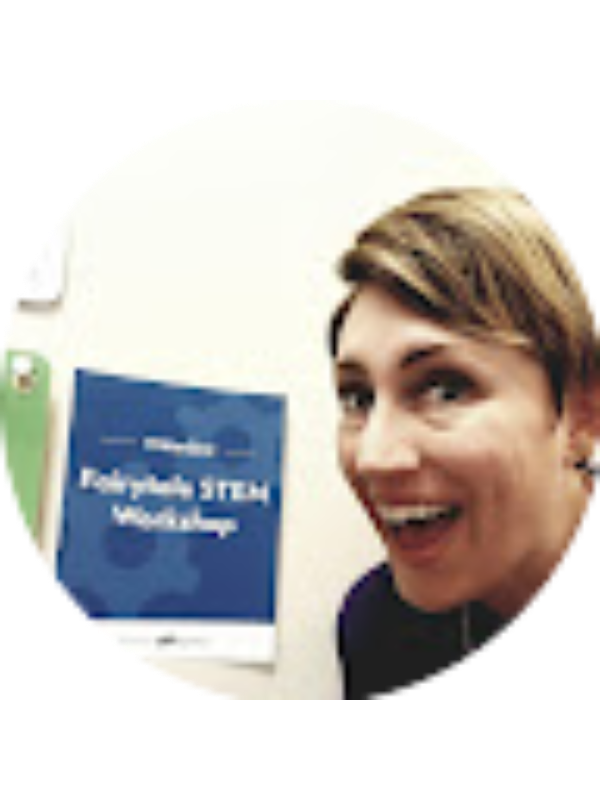 Photo of Carrie Hoke