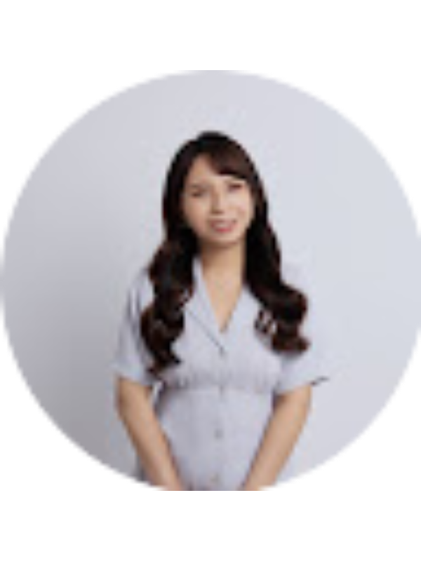 Photo of Teacher Linda