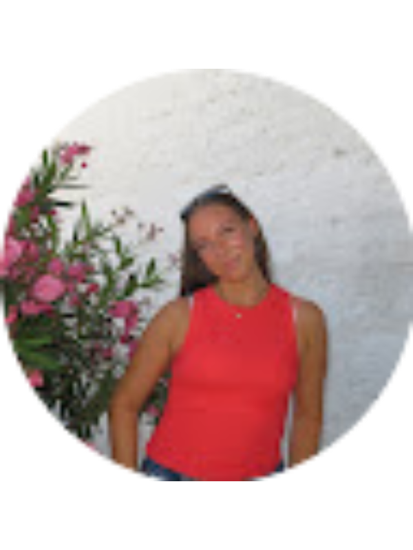 Photo of Miah Deverall