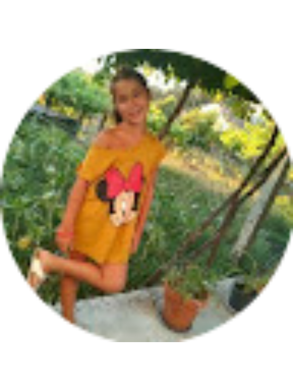 Photo of Ariana Leitão