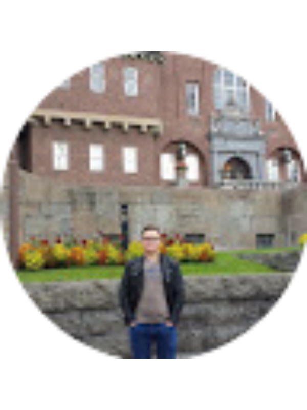 Photo of Alex Crucerescu