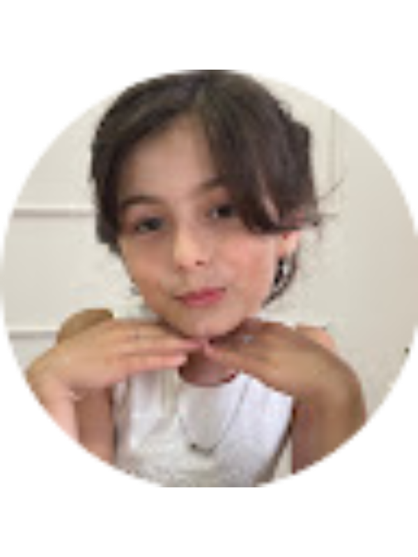 Photo of Mara Pereira