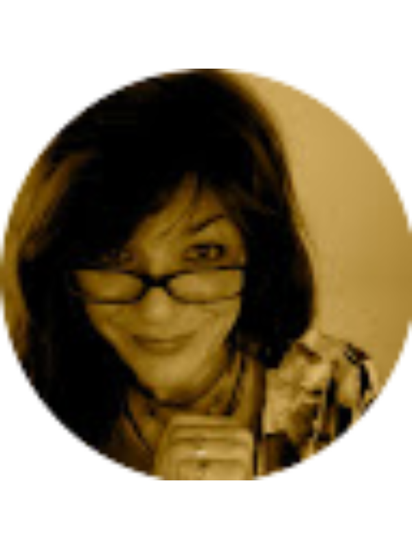 Photo of Shari Daniels