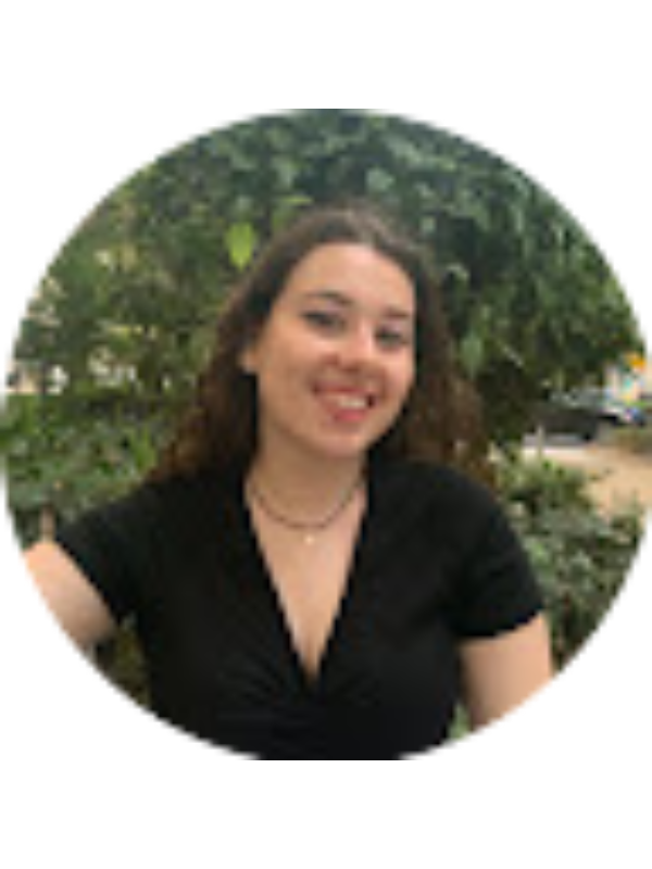 Photo of Paula Blazquez