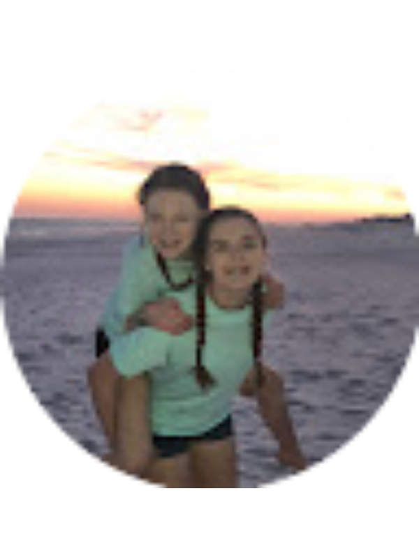 Photo of Kaci-Lynn Ellwood