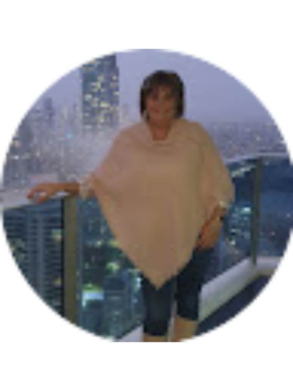 Photo of Alicia Van As