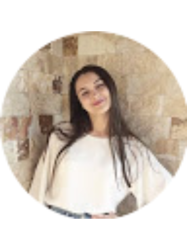 Photo of Aliona Vataman