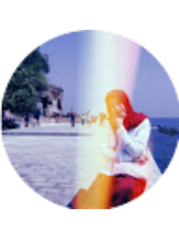 Photo of Ayu Rosina