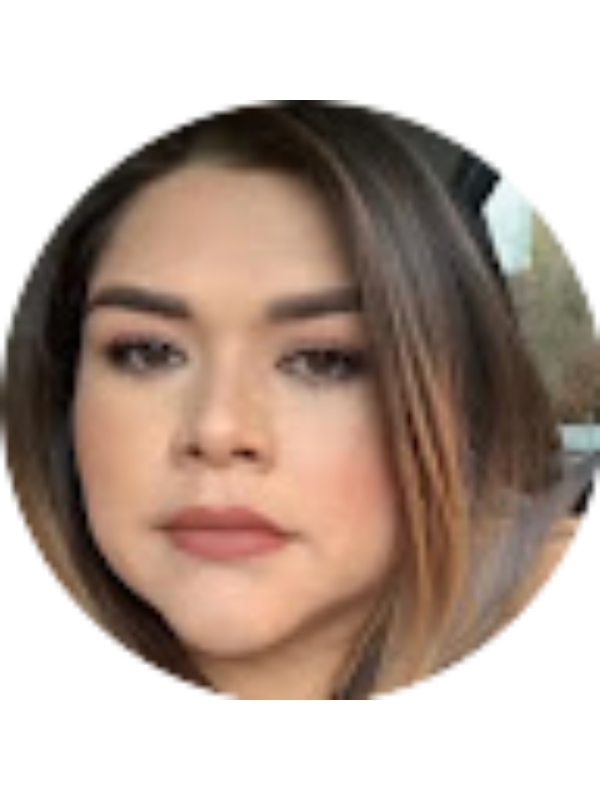 Photo of Claudia Lelia