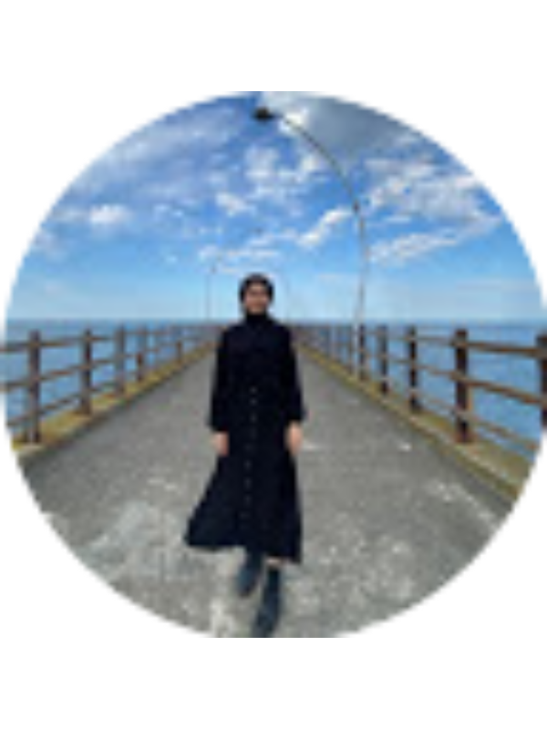 Photo of &Ouml;zge U&Ccedil;AR