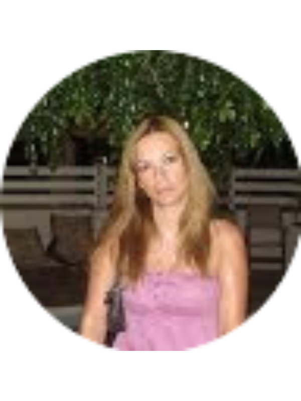 Photo of Poppy Vlahava