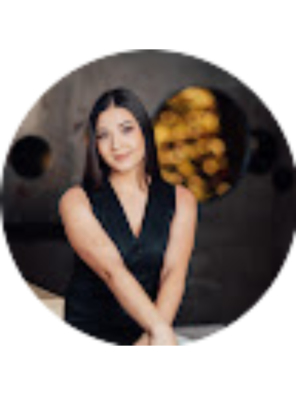 Photo of Nina Turcanu