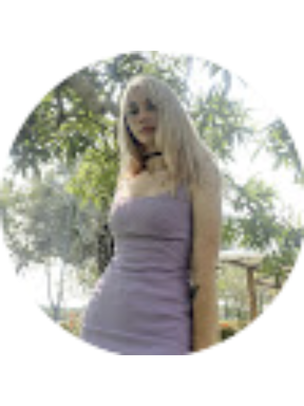 Photo of Lili Gonz&aacute;lez Acevedo