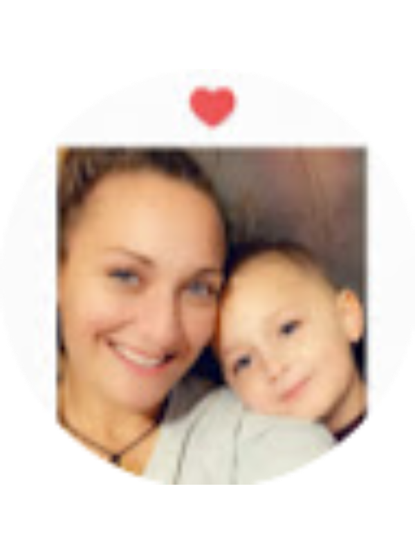 Photo of Roxanne Liva