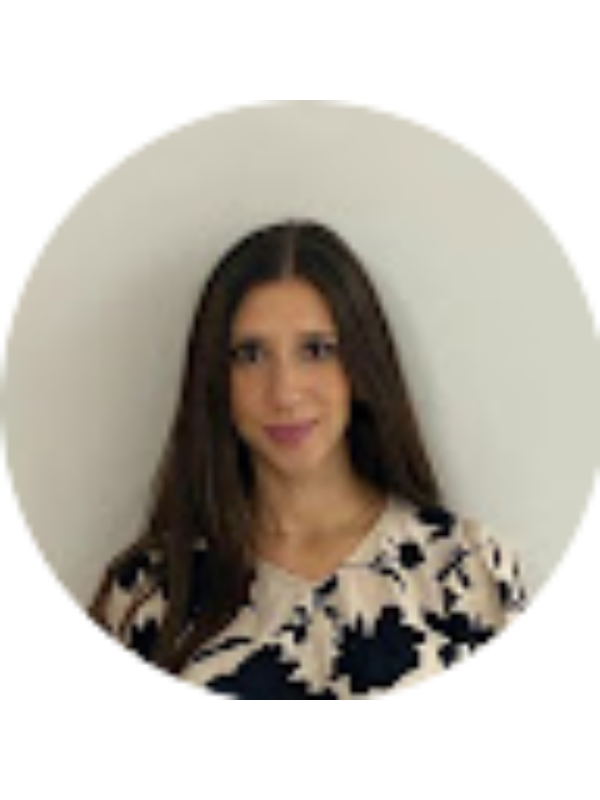 Photo of Claudia Salvia