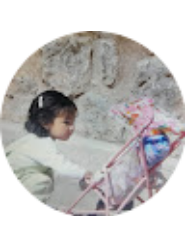 Photo of Mena: 