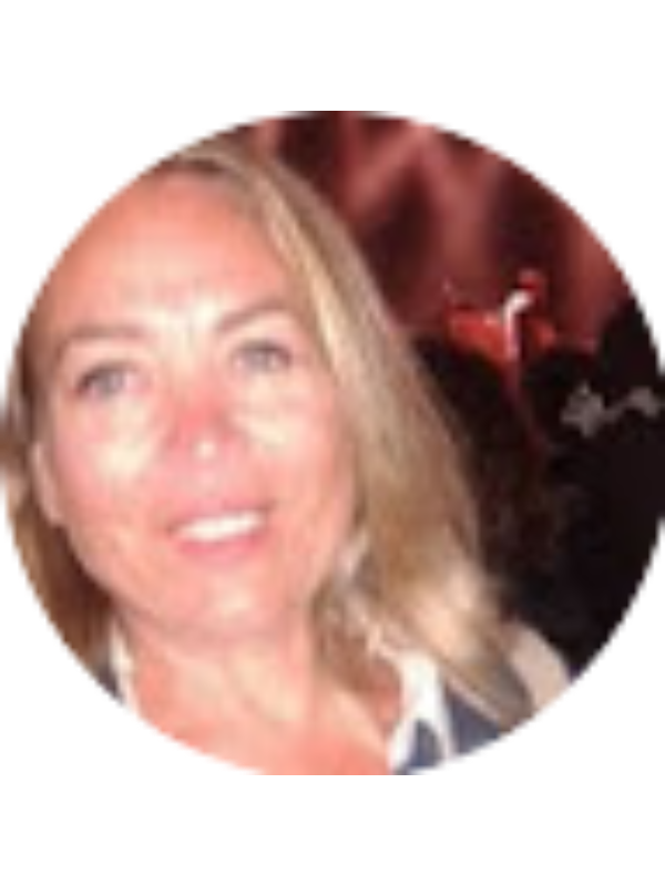 Photo of Paula Fernandes