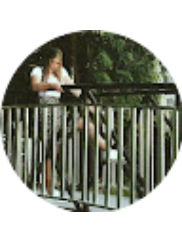 Photo of Alexis Hathaway [STUDENT]