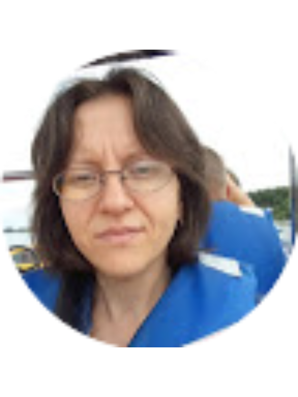 Photo of Alexandra Rusu