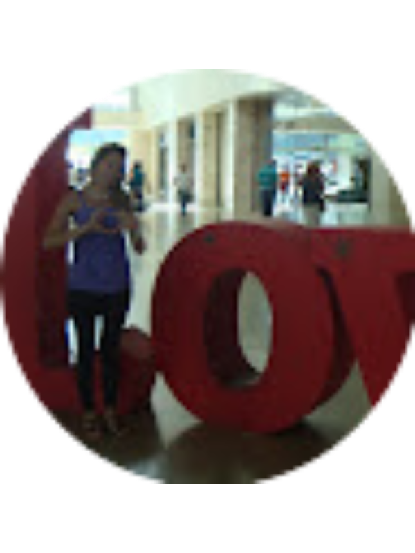 Photo of Lady Henriques