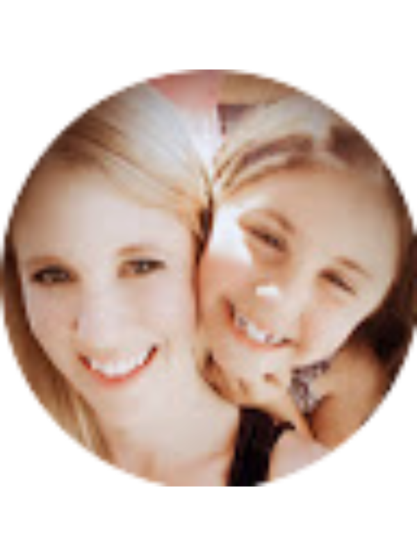 Photo of Daisy Farhat