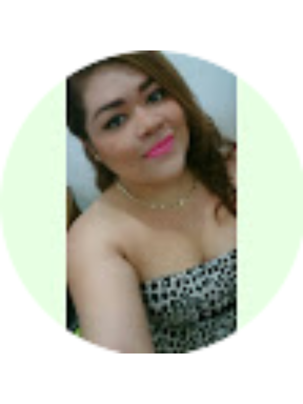 Photo of Stephanie Felipe