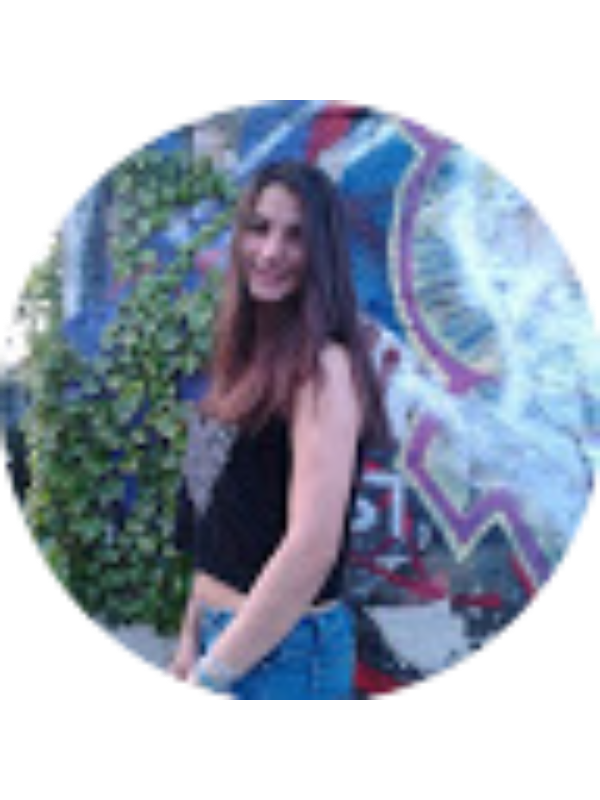 Photo of Niki Vandrovecz