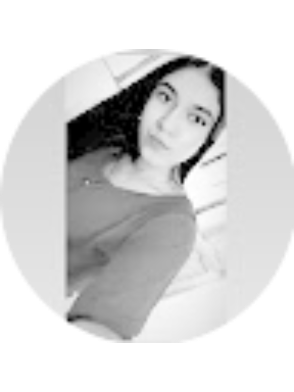 Photo of Arianna Tomala