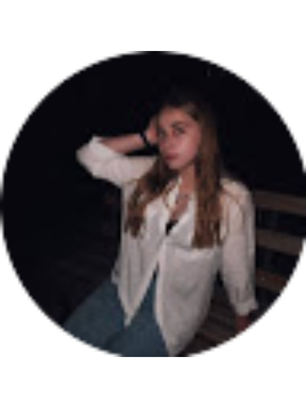 Photo of Алина Ушакова