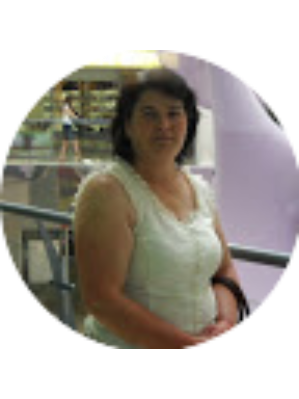 Photo of Alexandra Gidilica