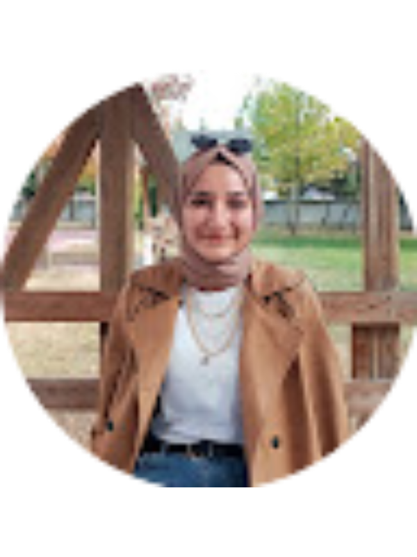 Photo of &Ouml;znur Y&uuml;ksel